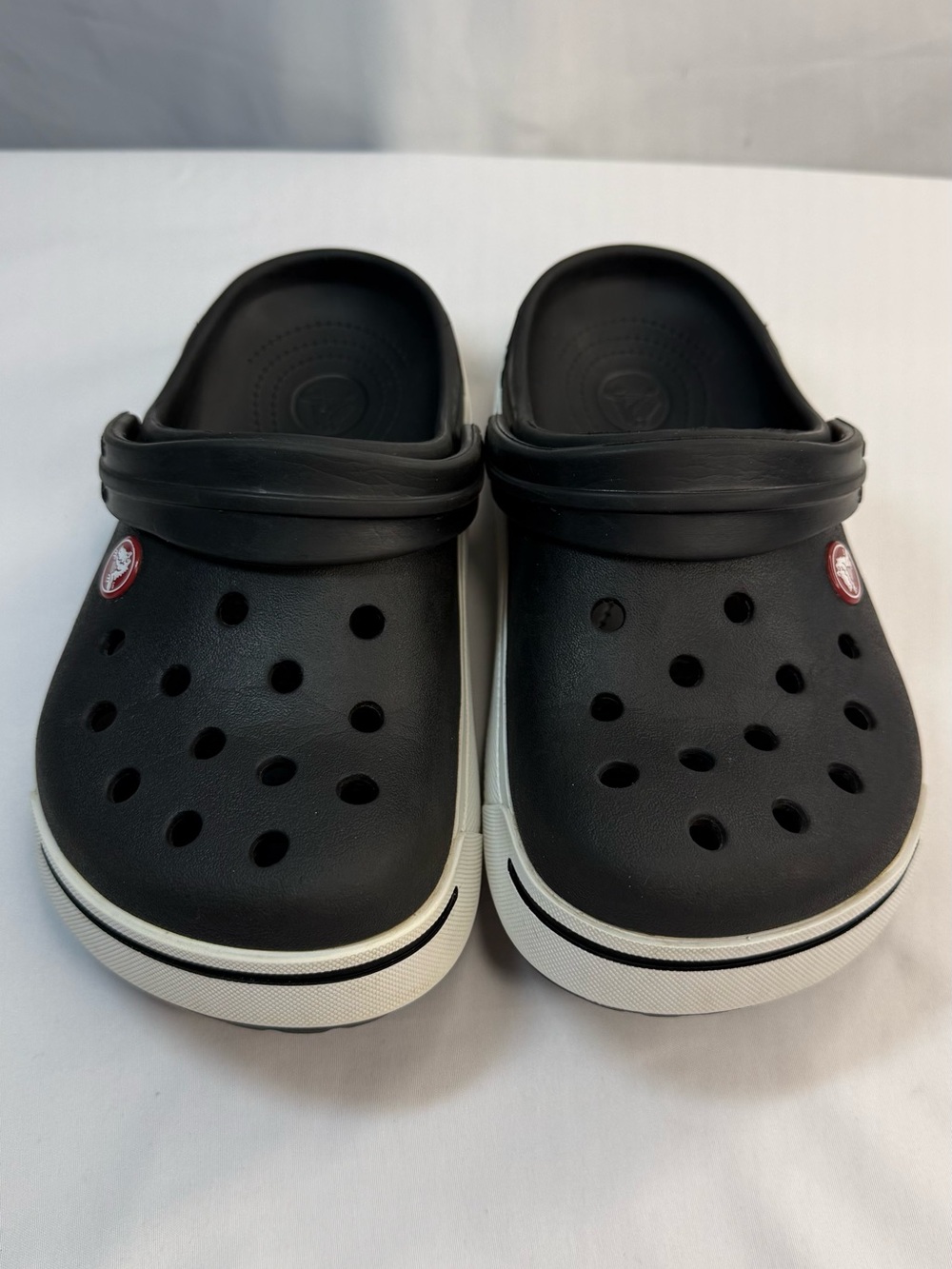 Crocs Black Crocband Clogs Kids Unisex Size J2 Excellent Preowned Condition